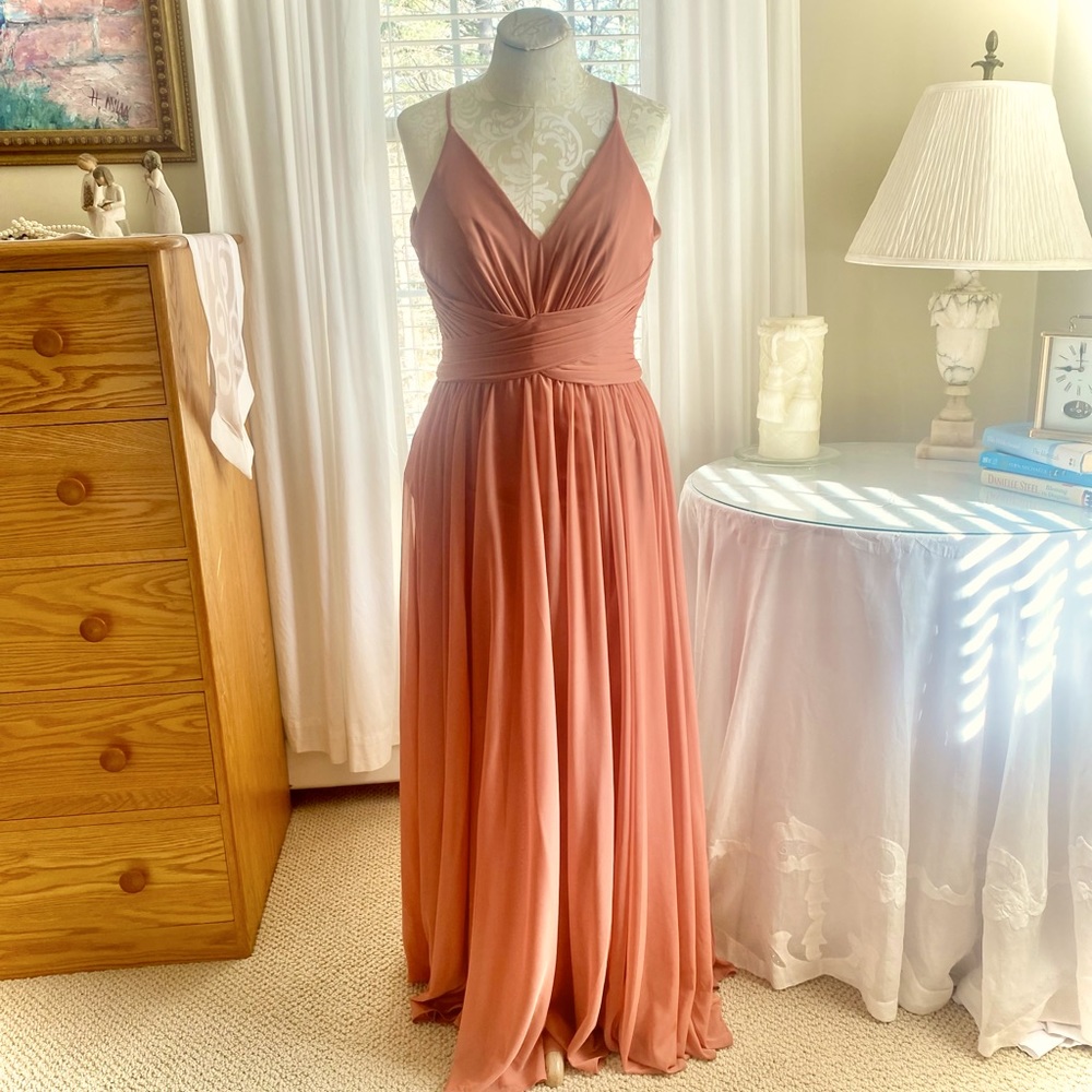 Long dress , prom/wedding , dusk pink
